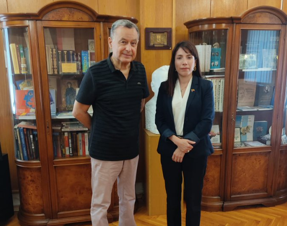 Estefanía Meléndez se reunió con el embajador de Ucrania en Bulgaria para condenar “la brutal agresión de Rusia”
