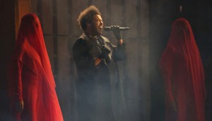 The Weeknd canceló su concierto en Los Ángeles al quedarse sin voz sobre el escenario (VIDEO)