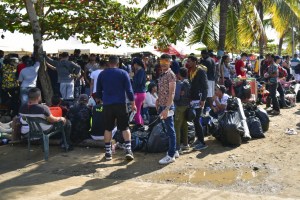Antes de cruzar la selva del Darién, migrantes venezolanos temen deportaciones