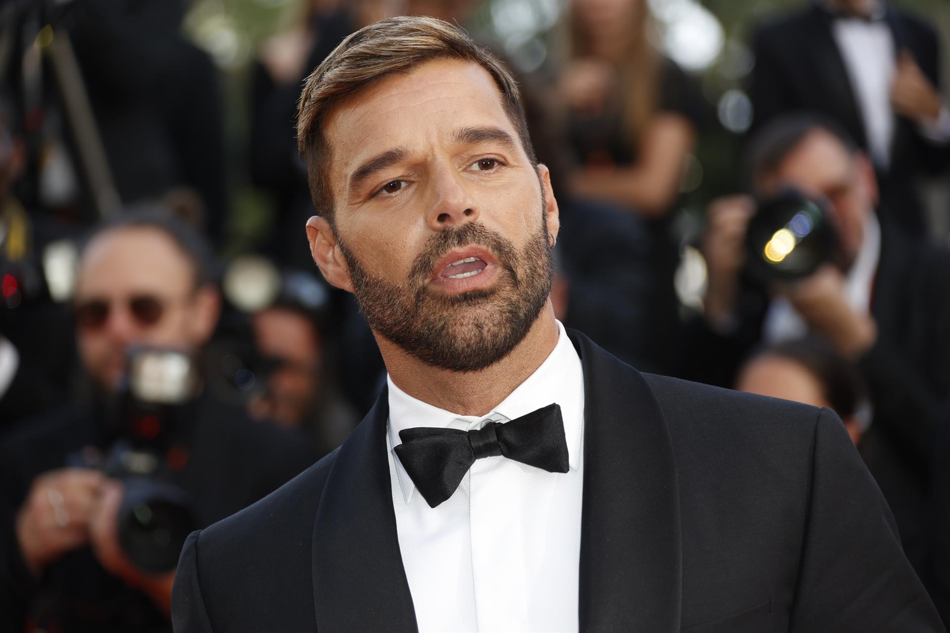 Ricky Martin se distanció de su familia tras las acusaciones de su sobrino