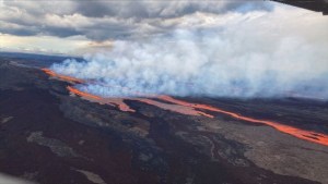 Erupción de Mauna Loa: residentes de Hawái se preparan para evacuar a medida que se acerca la lava