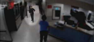 El desgarrador momento en que un hombre armado mató a dos enfermeras en un hospital en Dallas