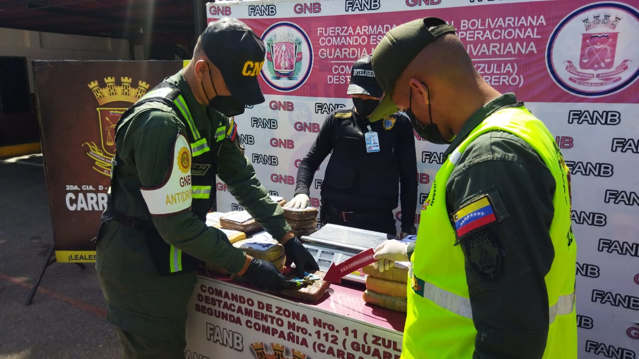 Detienen a tres sujetos que trasladaban 30 kilos de marihuana en Zulia (FOTOS)