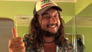 “Me gusta probar”: Popular comediante “El Bananero” admite haber tenido relaciones homosexuales (VIDEO)
