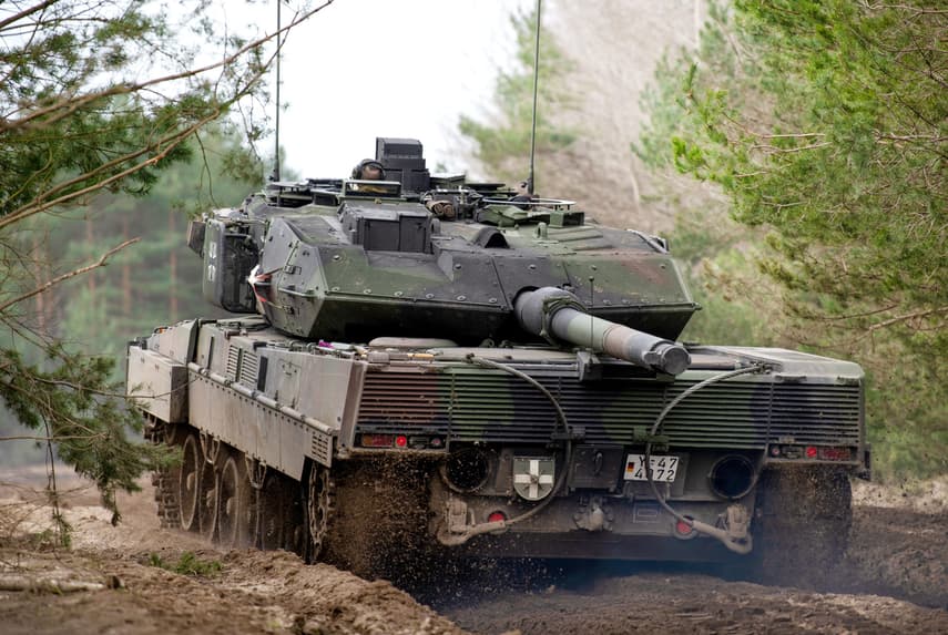 Polonia anuncia que solicitará permiso a Alemania para enviar a Ucrania los tanques Leopard