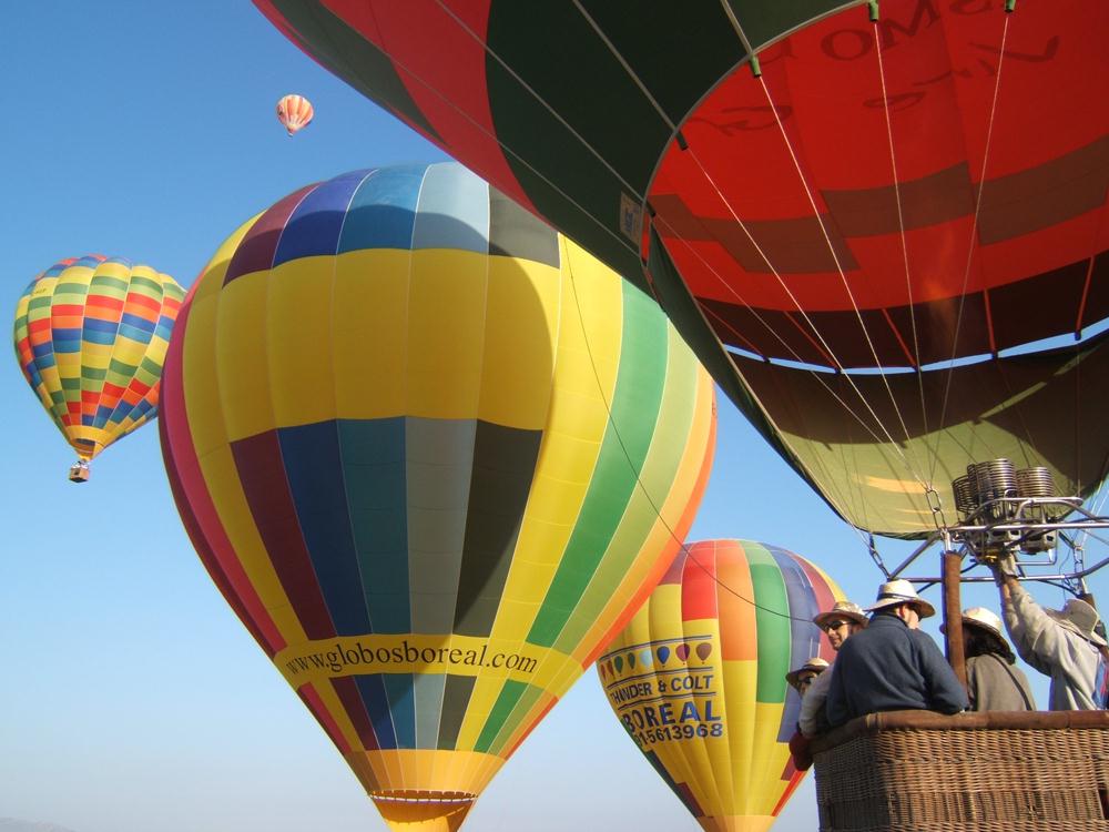 Un aterrizaje de emergencia de un globo aerostático deja cuatro heridos en México