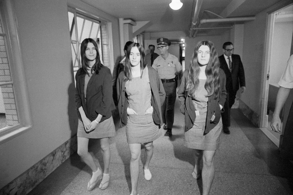 De la orgía de sangre a la cárcel: qué pasó con las chicas asesinas que idolatraban a Charles Manson