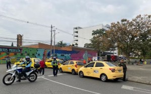 Pérdidas de unos 70 mil millones de pesos por el paro de taxistas en Colombia, según Federación de Comerciantes