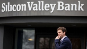 Qué es el “riesgo moral” y por qué se usa para cuestionar rescates bancarios como el de Silicon Valley Bank