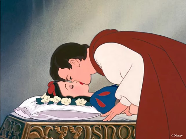 Revisan cuentos de hadas como Blancanieves y La Cenicienta por considerarlos “clasistas” y “heteronormativos”