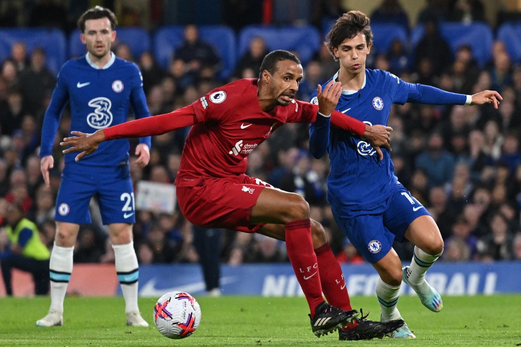 Chelsea y Liverpool no pasaron de un amargo empate sin goles que no le sirvió a ninguno