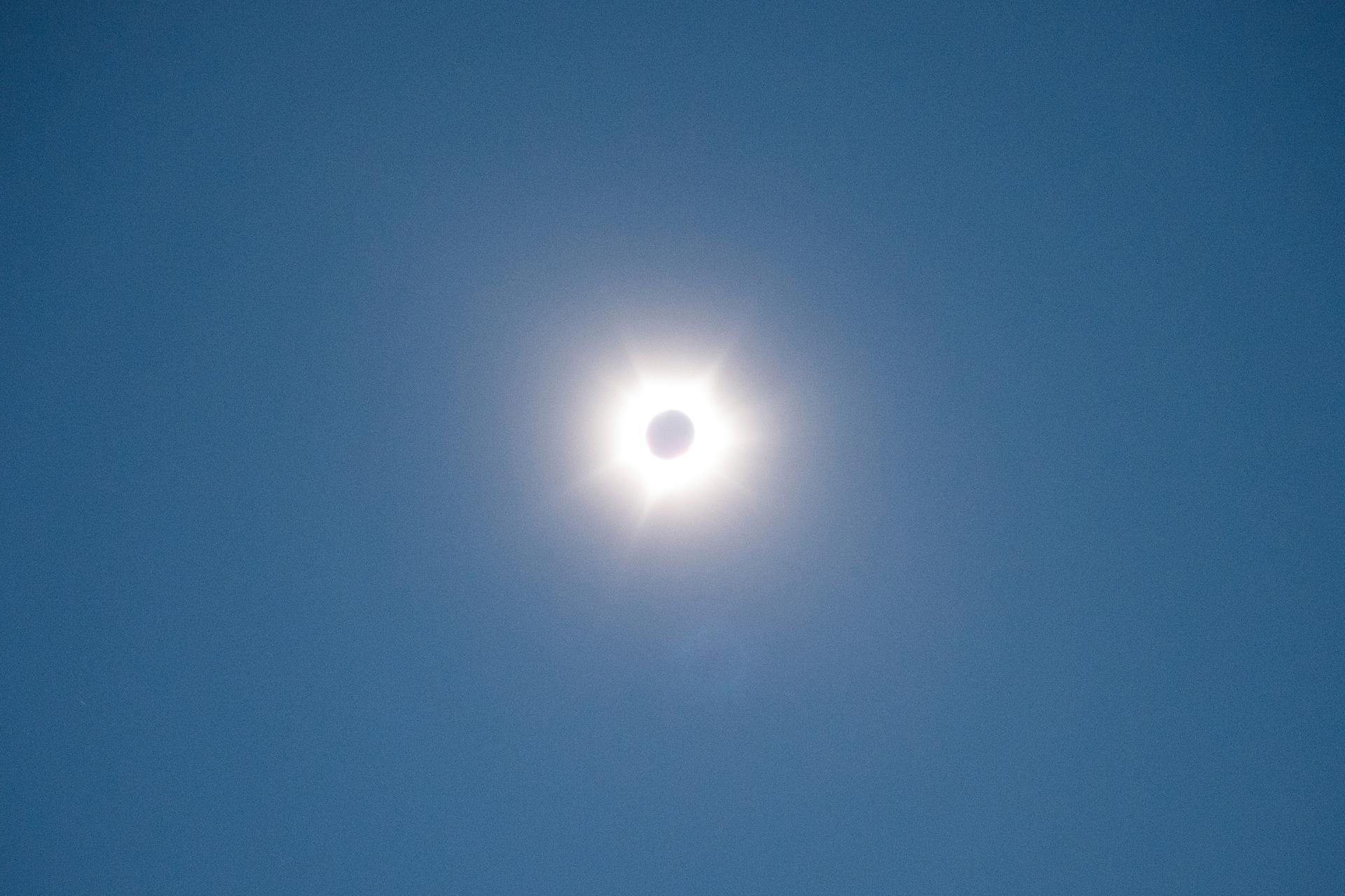 El cielo de Caracas perderá su brillo durante el eclipse del #14Oct