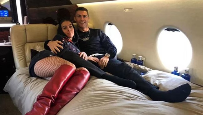 Incrementan los rumores sobre discusión entre Cristiano Ronaldo y Georgina Rodríguez en un avión