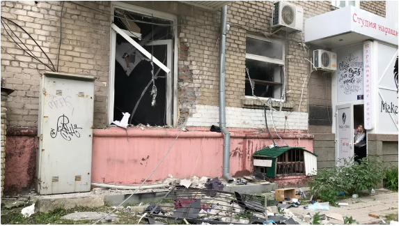 Ministro impuesto por Rusia en la región ucraniana de Luhansk resultó gravemente herido tras fuerte explosión
