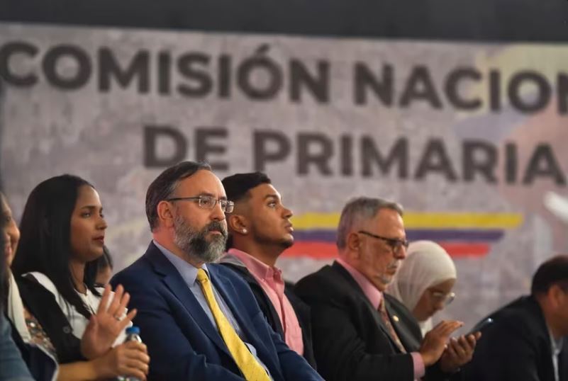 Más de 130 mil venezolanos en el exterior han cumplido con una fase de la inscripción a la primaria