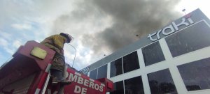 EN FOTOS: Así quedó por dentro el Traki que se incendió en Valencia este #9Jul
