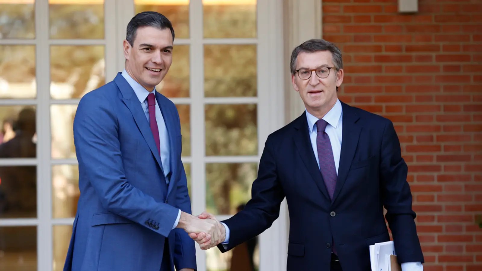 Primeros pasos de Sánchez y Feijóo para formar gobierno en España