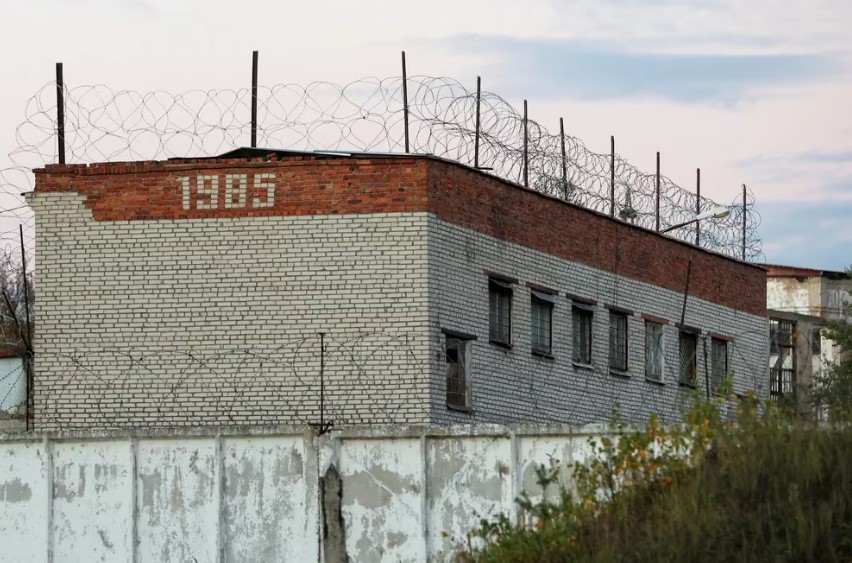 Prisioneros de guerra ucranianos denunciaron haber sido torturados en una cárcel rusa: “Te martillaban como a un clavo”