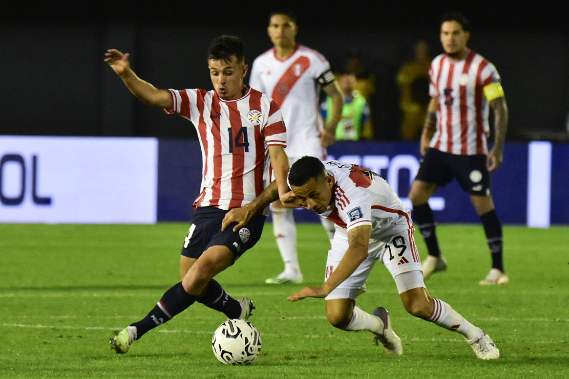 Paraguay no pasó de un empate sin goles contra Perú antes de visitar a la Vinotinto