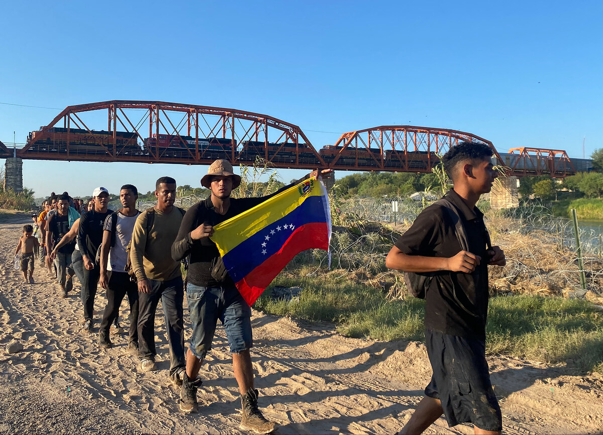 Cuatro vuelos y alrededor de 520 migrantes deportados desde EEUU a Venezuela