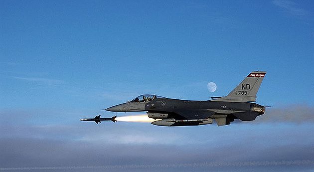 Rusia advierte que llegada de los F-16 a Ucrania será vista como provocación de la Otan