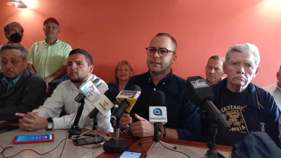 AD-Mérida repudia amedrentamiento y persecución contra la Comisión Nacional de Primaria y Juntas Regionales
