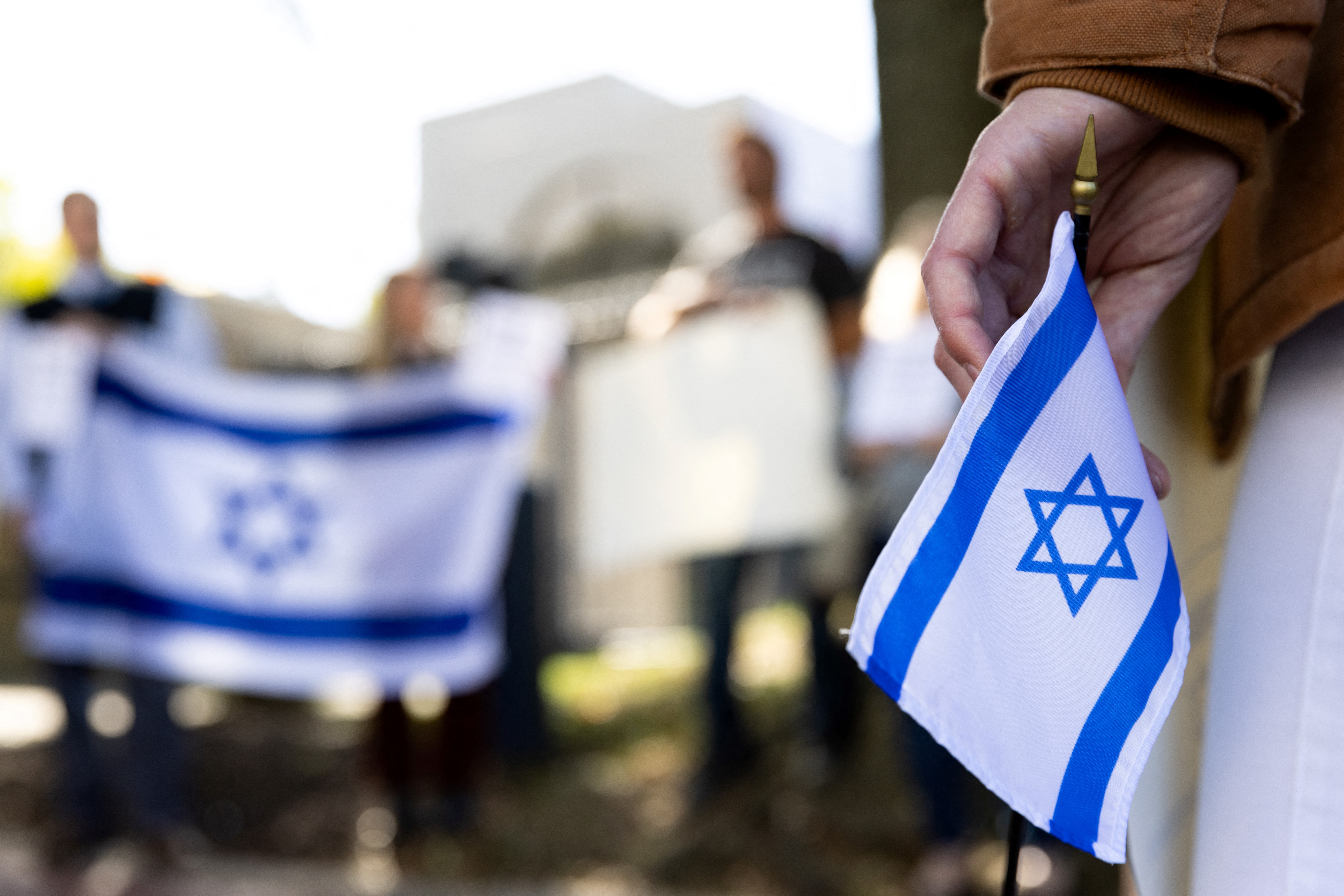 Israel recomienda a sus ciudadanos evitar viajar al extranjero por “aumento de antisemitismo”