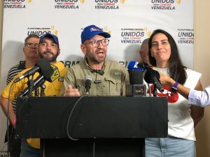 Plataforma Unitaria Democrática agradece a los venezolanos que han votado en la Primaria y a quienes permanecen en las colas