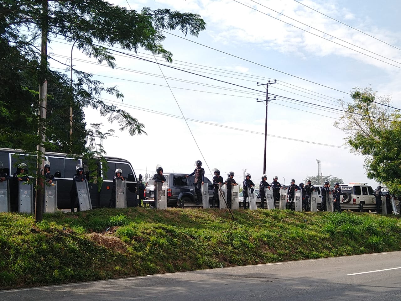 Familiares exigen conocer estado de reclusos en el Penal de Tocuyito