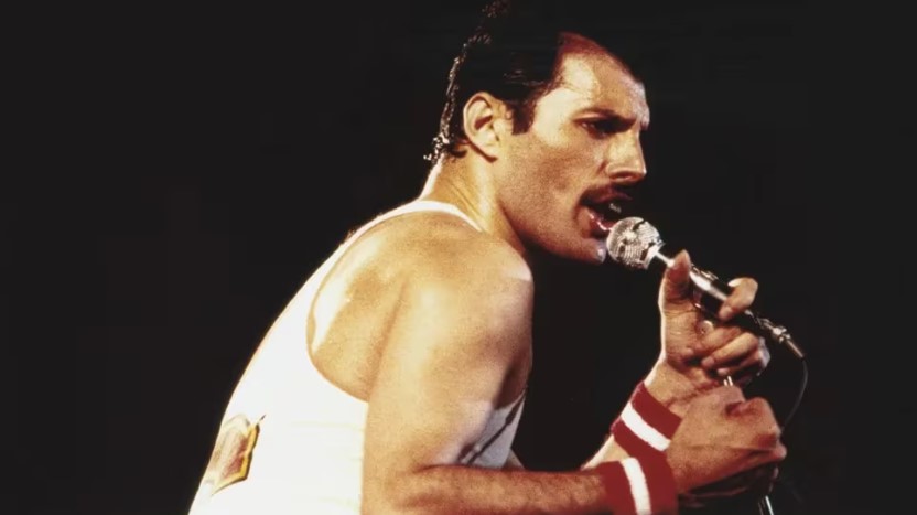 El final de Freddie Mercury: la traición de un ex amante, el acoso de la prensa y un anuncio 24 horas antes de su muerte