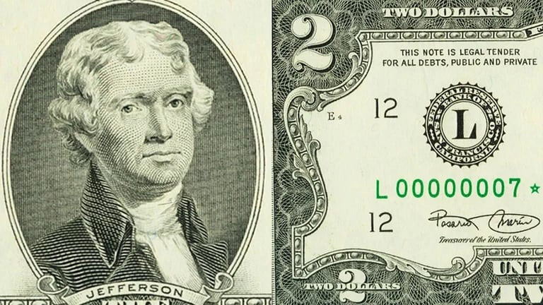 Revísate los bolsillos: los billetes de dos dólares por los que pagan miles de veces su valor