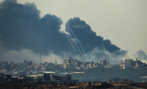 Cruz Roja dice que reinicio de combates hunde a Franja de Gaza en una “pesadilla”