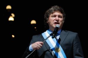 Ministro colombiano reclama a Milei una excusa por insultos a Petro en crisis diplomática