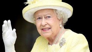 El bastón de Isabel II, objeto de fraude en Internet