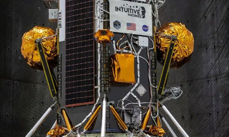 La Nasa y SpaceX aplazan 24 horas el lanzamiento del módulo lunar Odiseo