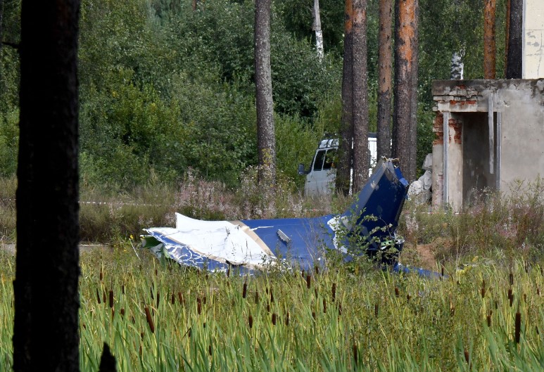 Hallan restos de helicóptero Mi-8 siniestrado en el noroeste de Rusia