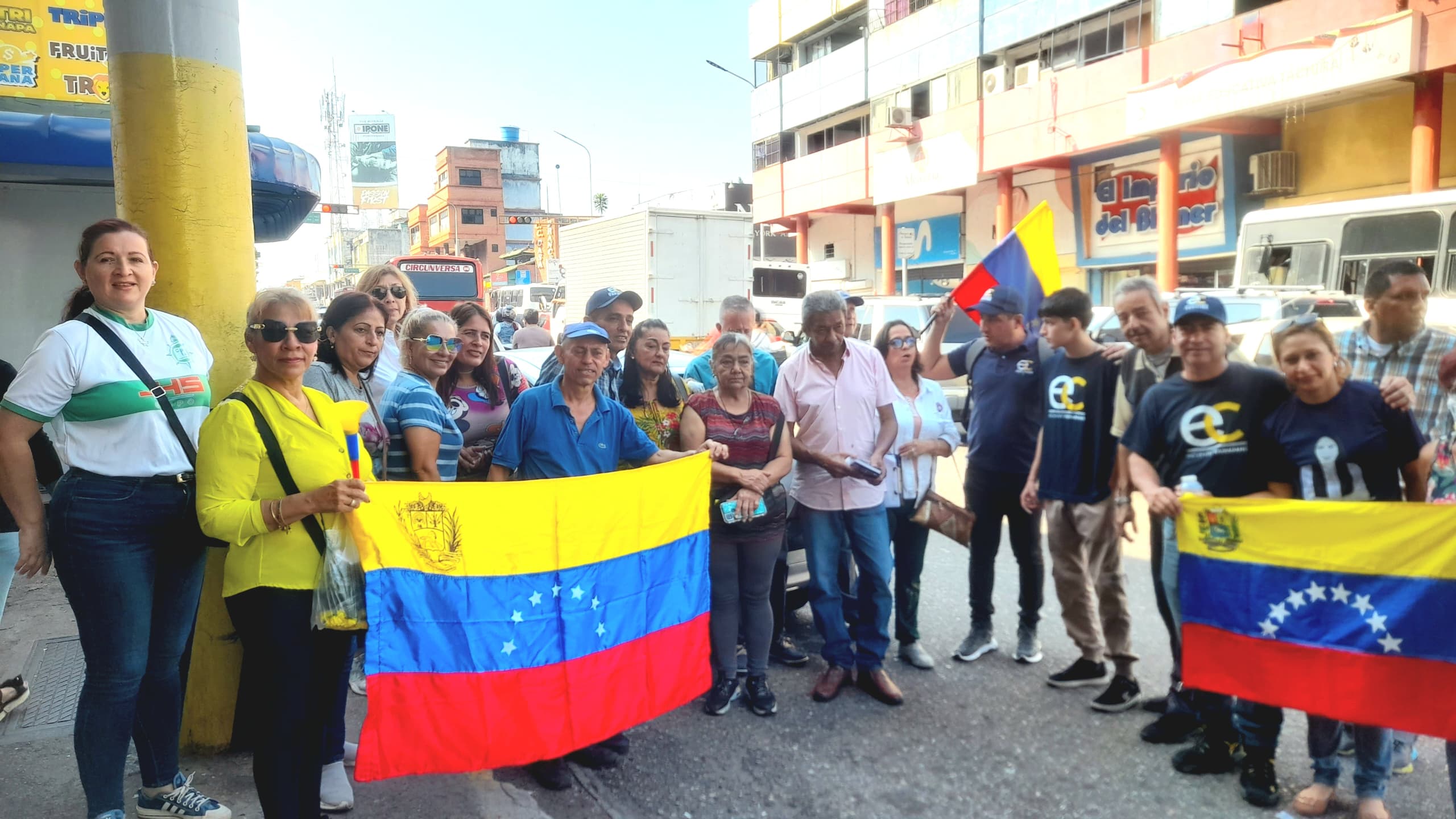 Zona Educativa de Táchira estaría cobrando de manera ilegal siete dólares a docentes activos