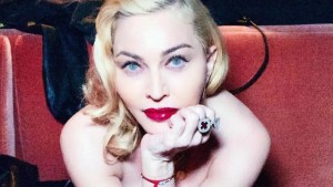 Madonna escupe al público: el tenso momento de la cantante en pleno concierto (Video)