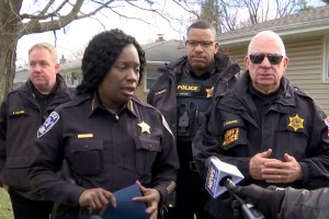 Identifican al sospechoso del múltiple apuñalamiento que acabó con la vida de cuatro personas en Illinois