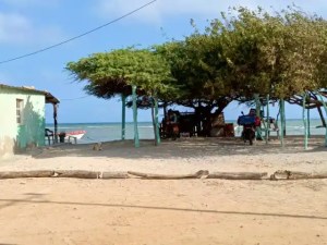 Puerto Escondido, a forgotten town on Venezuela’s Paraguaná Peninsula where water has never reached