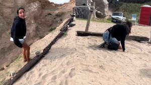 Perdió su celular en la playa durante la noche y lo fue a buscar al día siguiente: el final se hizo viral (VIDEO)