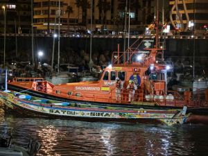 Hallan un barco a la deriva con cuatro cadáveres a bordo en aguas del sureste de España
