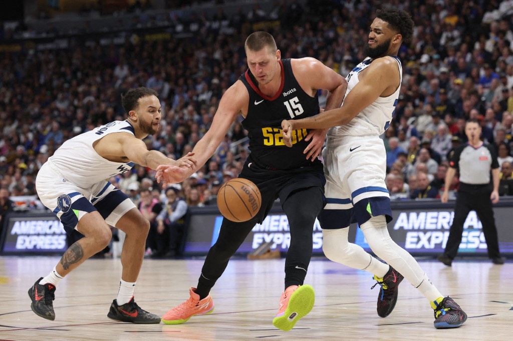 Nikola Jokic consiguió su tercer premio MVP de la NBA