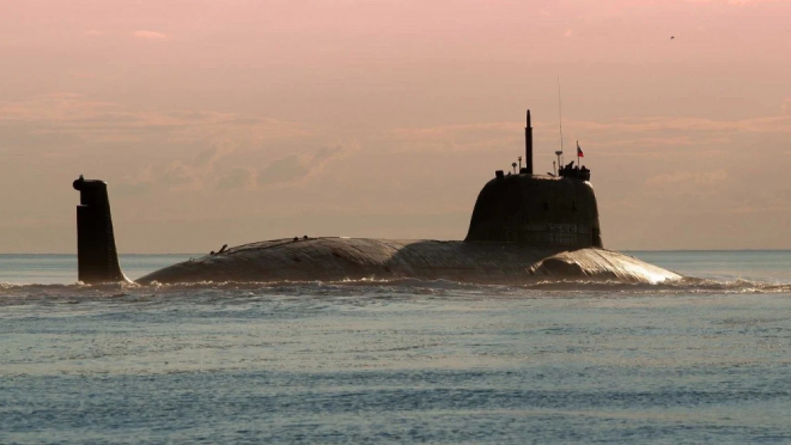 “El Arcángel”, el nuevo submarino ruso equipado con armas nucleares hipersónicas que amenaza al mundo