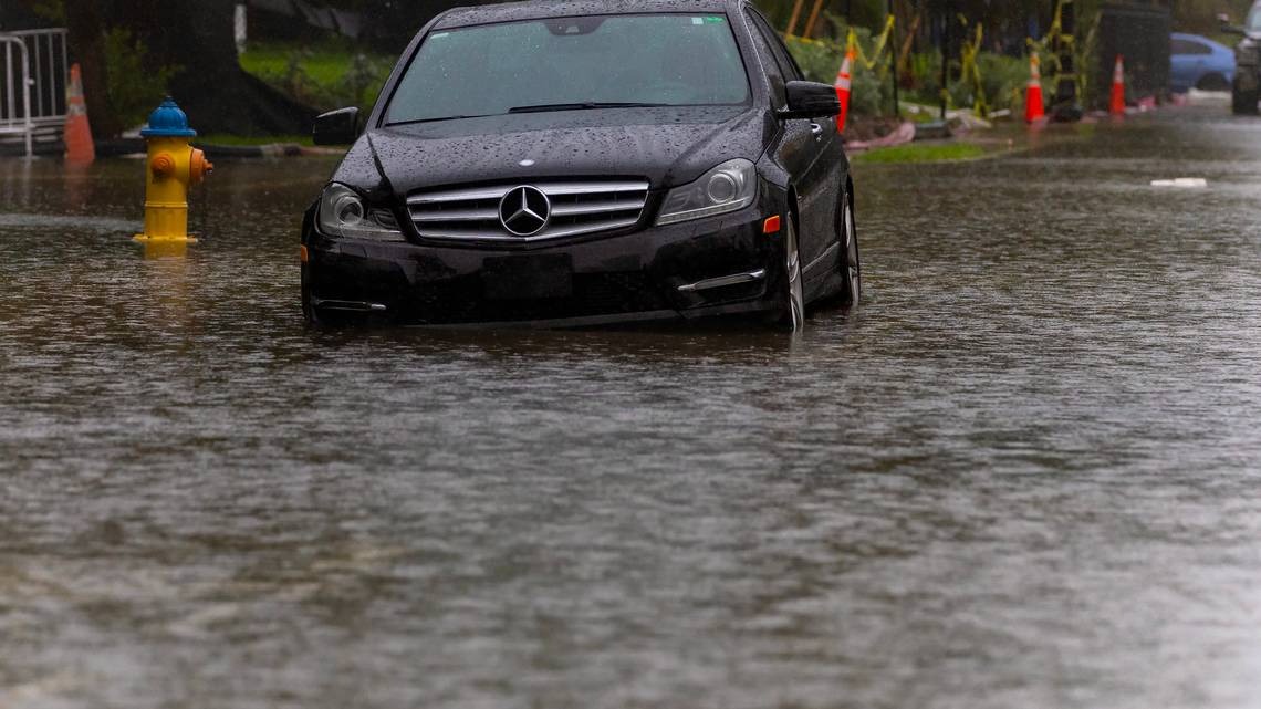 Miami y otras zonas del sur de Florida sufren fuertes inundaciones por lluvias intensas