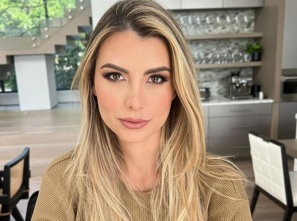 ¿Stefanía Fernández quiere imitar a Dayana Mendoza? Lo que hizo la Miss Universo en sus redes