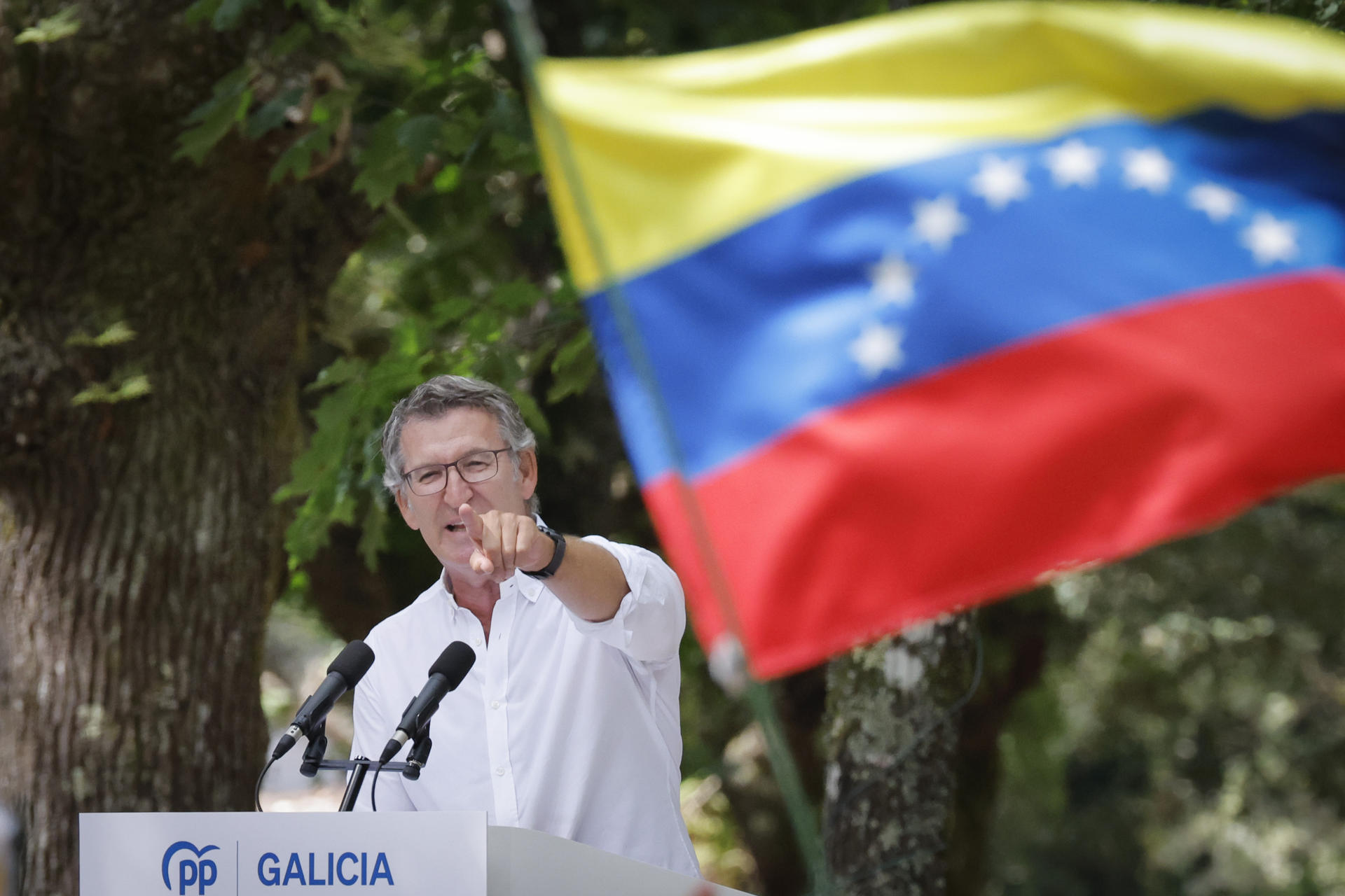 Alberto Núñez Feijóo pidió dimisión del canciller español tras infame coacción a Edmundo González