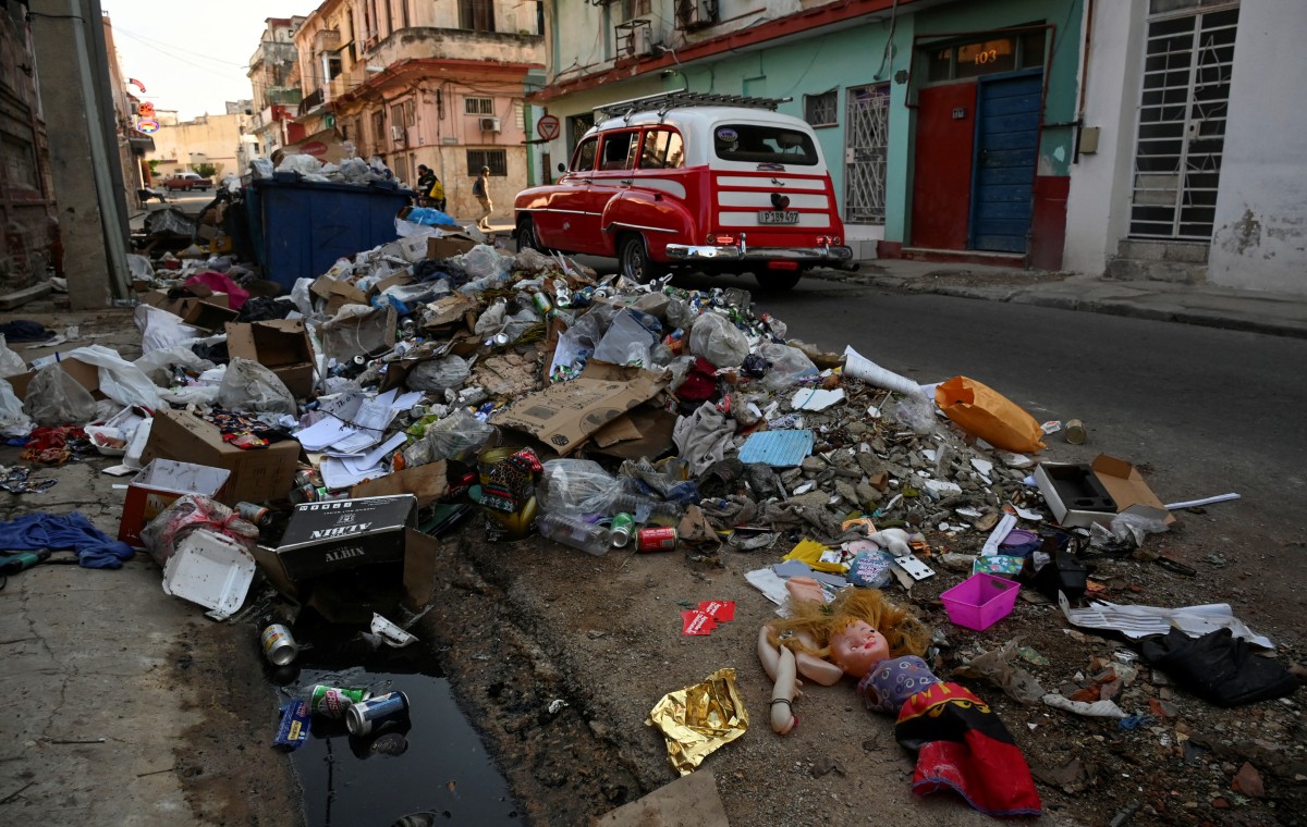 La basura se acumula en La Habana, desbordada por la negligencia de la dictadura (fotos)